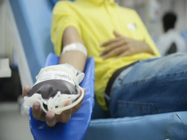 SANGUE: Hemocentro est convocando doadores devido  baixa disponibilidade de estoque