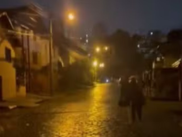 Moradores de Caxias do Sul so surpreendidos por tremor de terra, relatam bombeiros