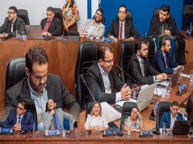 Cmara de Vereadores de Salgueiro abre espao para a defesa dos direitos dos servidores municipais
