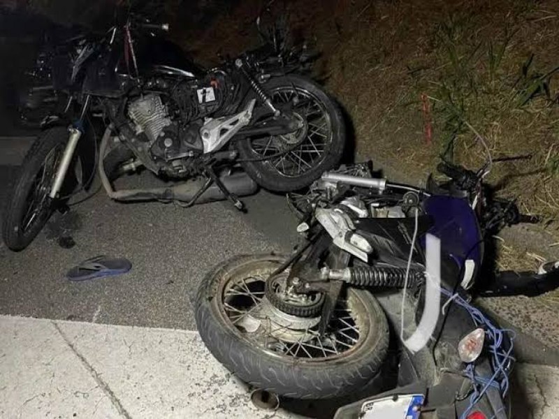 Acidente envolvendo motos com vtima grave  registrado na PE-475 em Cedro