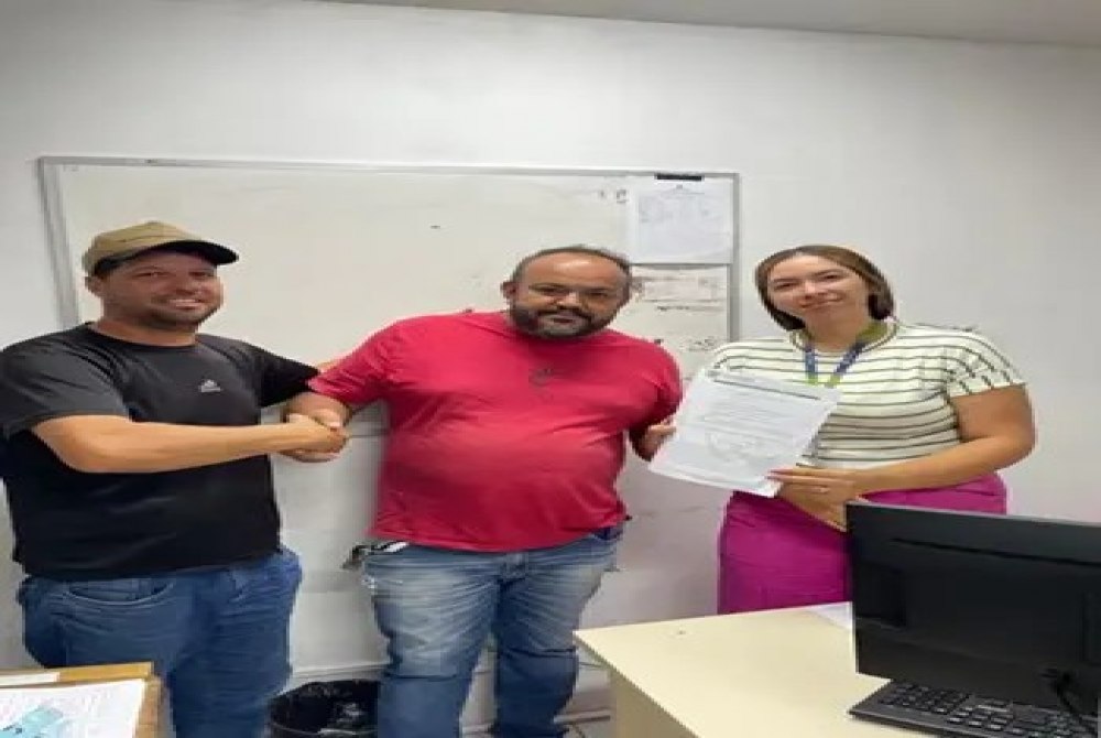 Presidente da C�mara de Verdejante, Edil�nio Carvalho, cobra da Compesa a extens�o da rede de abastecimento para comunidades rurais