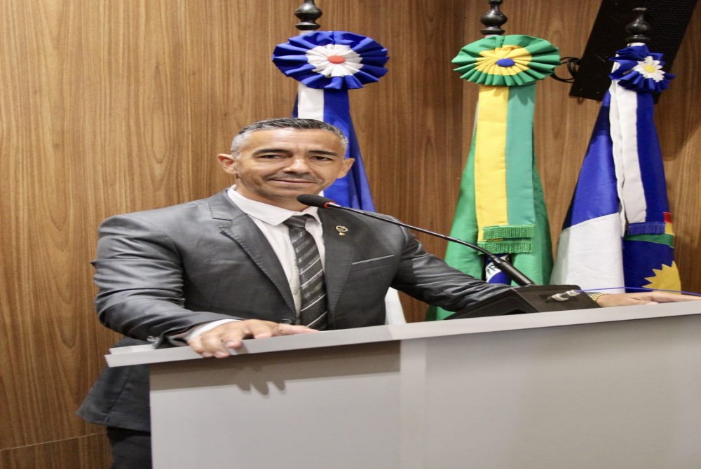 Vereador Mael do Divino destaca ações da deputada Débora Almeida e anuncia eventos esportivos e culturais em Salgueiro Vereador Mael do Divino destaca ações da deputada Débora Almeida e anuncia eventos esportivos e culturais em Salgueiro