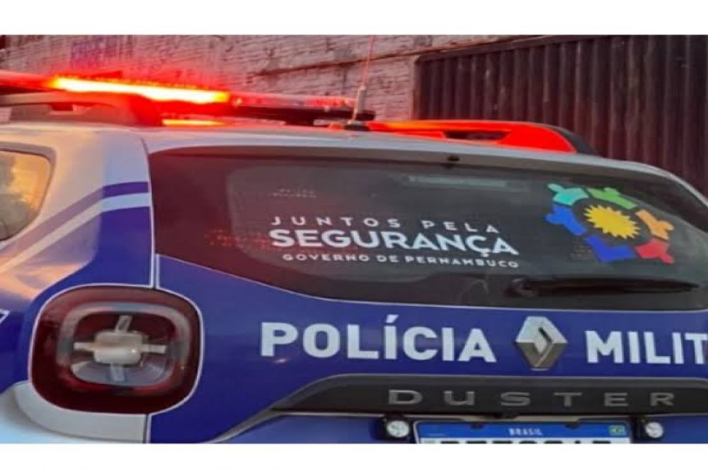 Pol�cia Militar cumpre mandado de pris�o por tr�fico de drogas na zona rural de Serrita