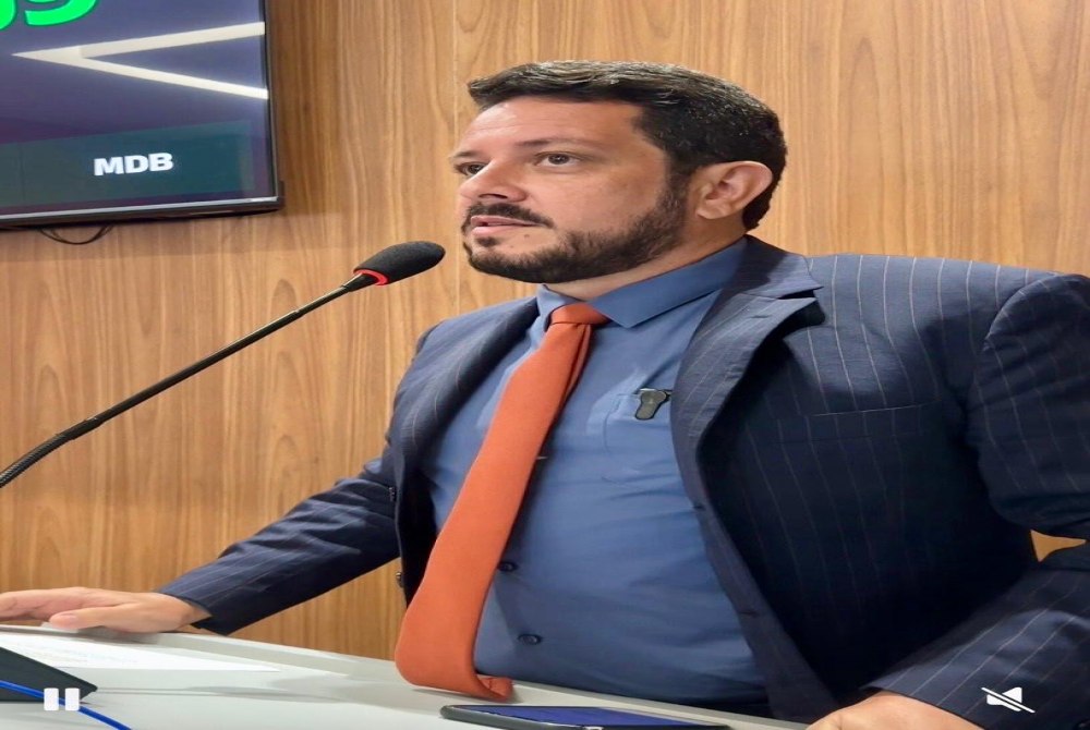 Da promessa ao teatro político, quando a propaganda supera a realidade, o povo paga o preço. Da promessa ao teatro político, quando a propaganda supera a realidade, o povo paga o preço.