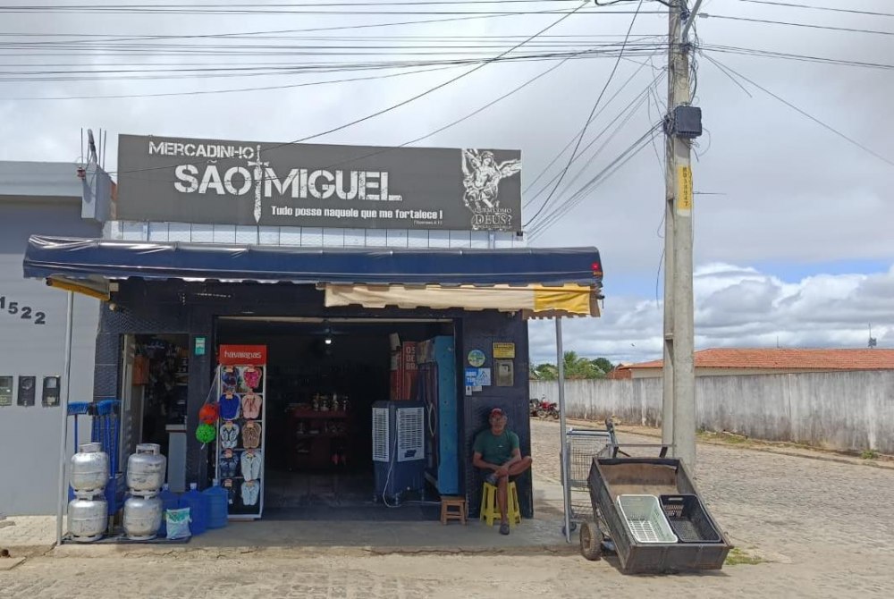 Em Bodoc�, Mercadinho S�o Miguel � refer�ncia em qualidade, economia e pre�os baixos - Ligue (87) 99626-5103