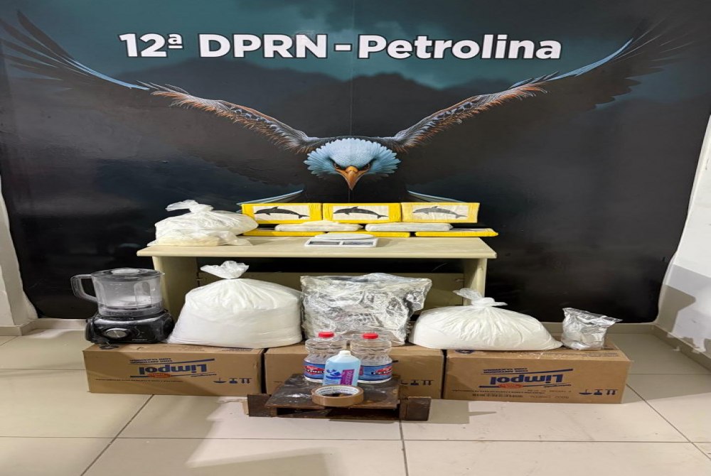 Pol�cia Civil desarticula laborat�rio de drogas e apreende mais de 14 kg de coca�na em Petrolina