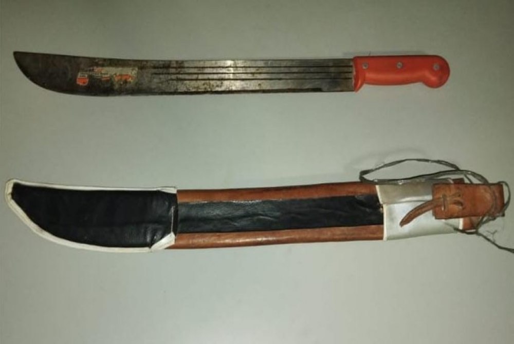 Tentativa de homic�dio � frustrada pela Pol�cia Militar em Serrita, agressor armado com fac�o � detido ap�s hist�rico de viol�ncia contra a mesma v�tima