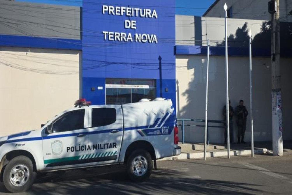 Opera��o do MPPE e Pol�cia Militar investiga contrata��o de servi�os fantasmas pela Prefeitura de Terra Nova