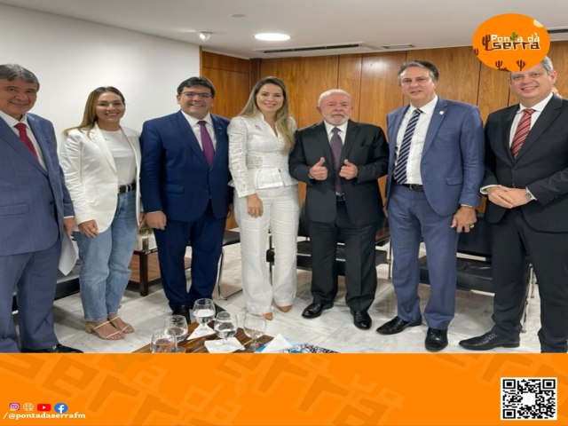 Governador participa do lanamento do novo Bolsa Famlia, em Braslia