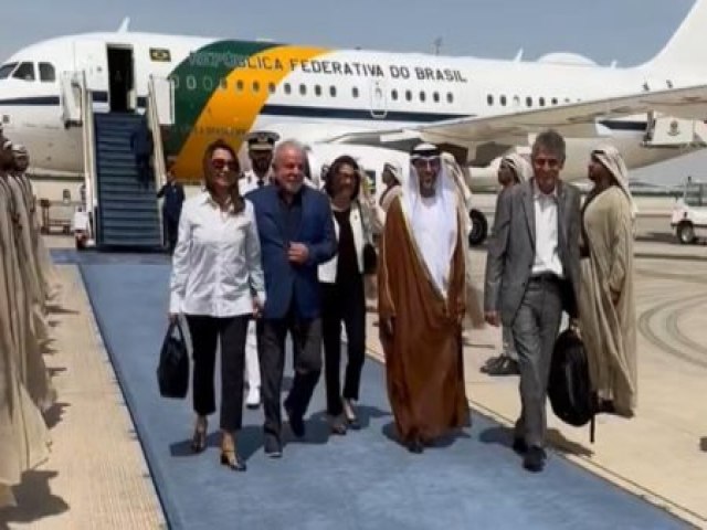 aps visita  China, Lula chega a Abu Dhabi