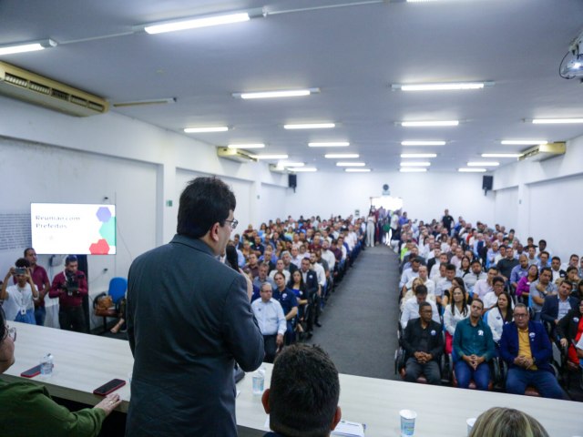 Rafael Fonteles rene prefeitos e refora parcerias entre Estado e municpios em diversas reas