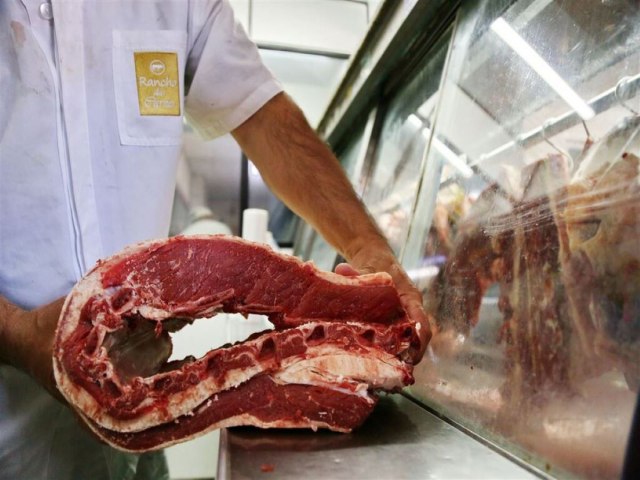 Carne tem maior queda de preo em cinco anos