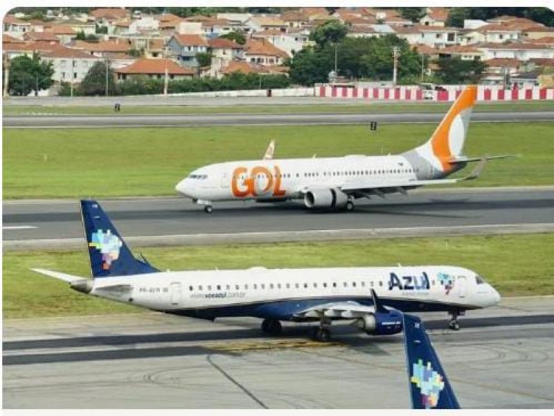 Avies colidem no Aeroporto de Teresina