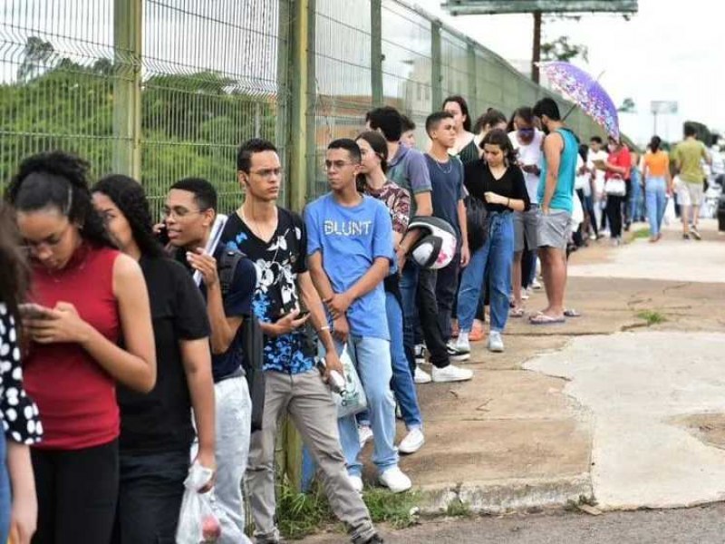 Enem: Primeiro dia tem queda na taxa de absteno