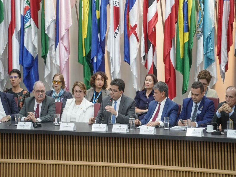 Em encontro com prefeitos eleitos Rafael destaca importncia de unir esforos para fortalecer polticas sociais .