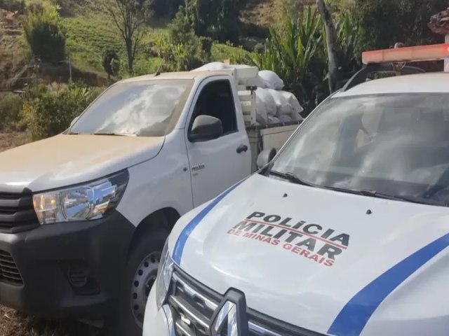 Lajinha - Polcia recupera 94 sacas de caf roubadas