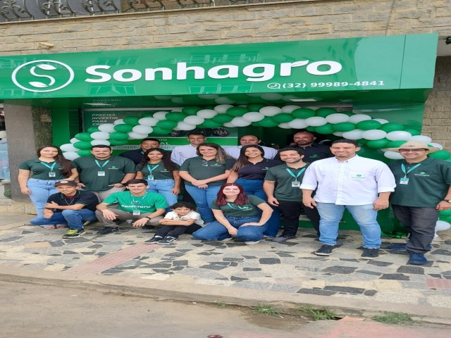 Divino - Sonhagro inaugura nova unidade no bairro Givisiez