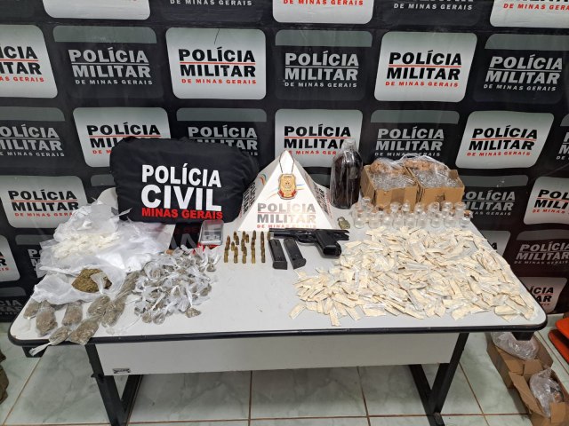 Oriznia-MG: Polcia Militar e Polcia Civil, em ao conjunta, prendem suspeitos de homicdio com arma e grande quantidade de droga.