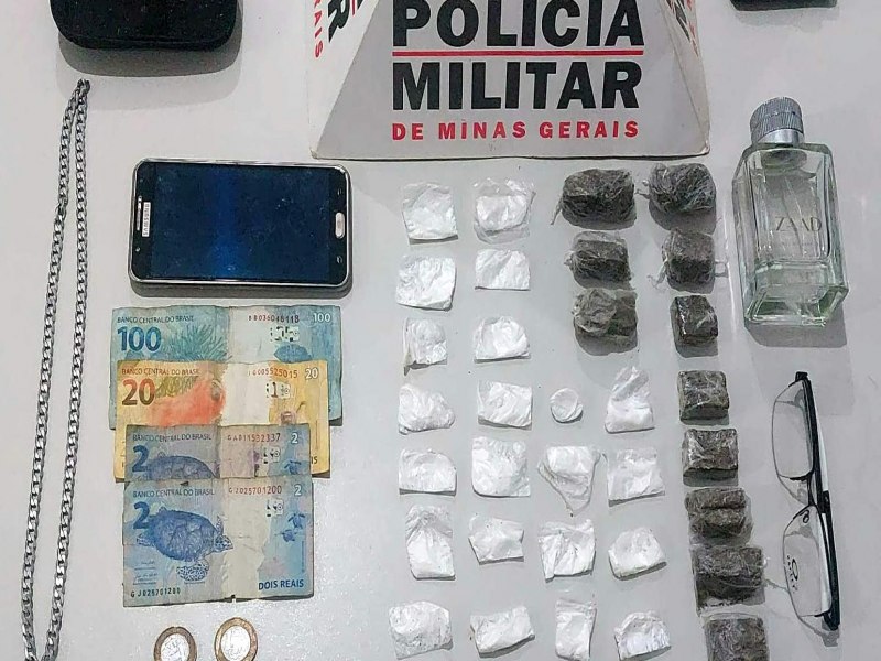 Sericita-MG: Motociclista  flagrado com cocana e maconha