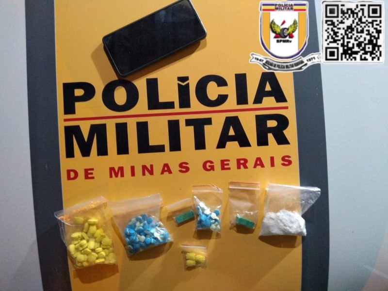 Espera Feliz-MG: Condutor embriagado  preso transportando comprimidos de ecstasy