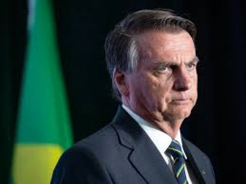 Bolsonaro deve ser julgado em 2025 para evitar tenses na eleio de 2026