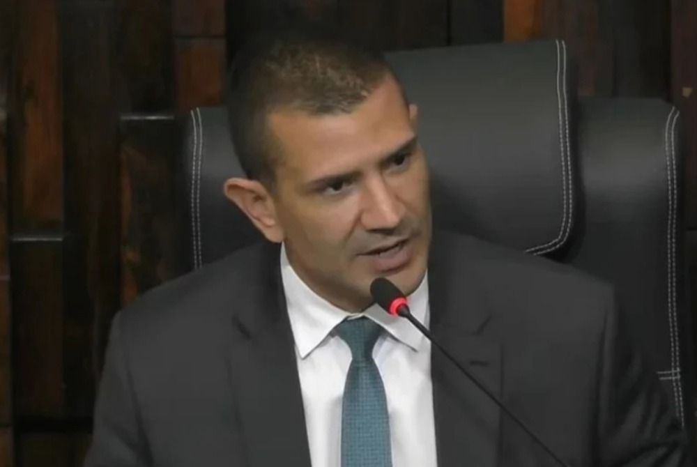 ALERJ anuncia Comiss�o Especial para revis�o de contas e corte de gastos nos Tr�s Poderes