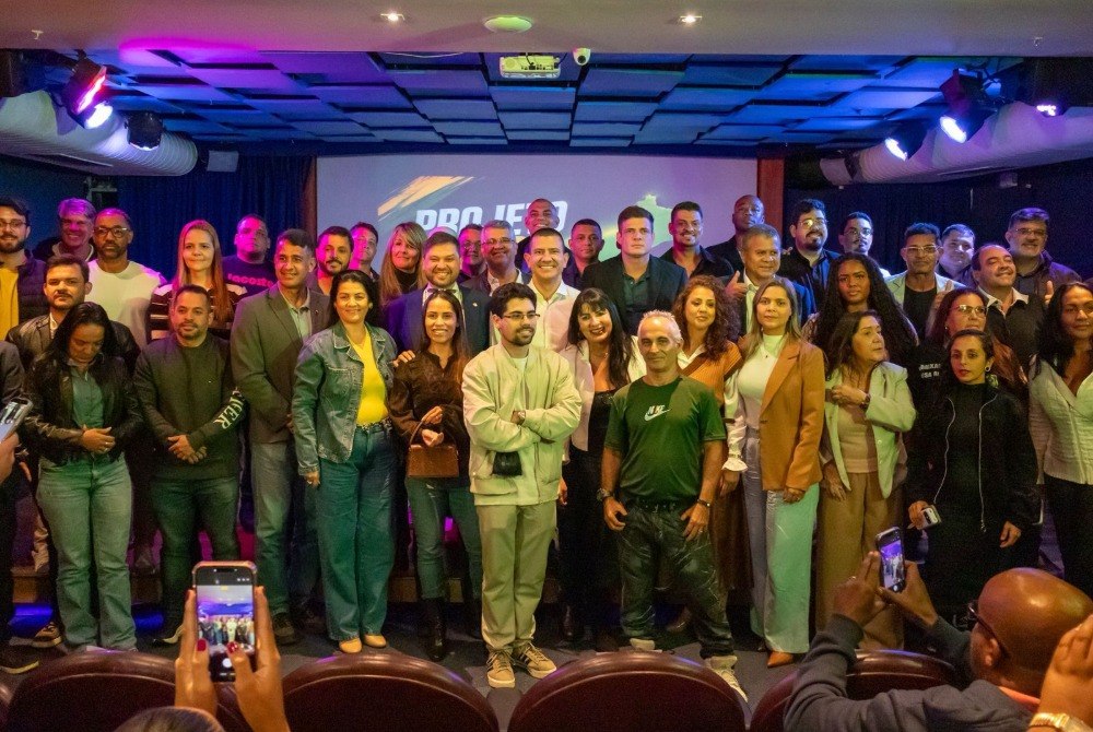 AGIR declara apoio � pr�-candidatura de Douglas Ruas ao Governo do Rio em encontro na Associa��o Comercial do RJ