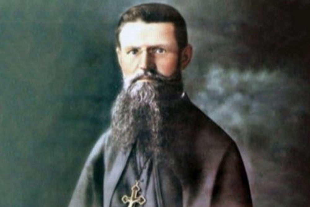Vaticano reconhece virtudes heroicas do Pe. J�lio Maria De Lombaerde