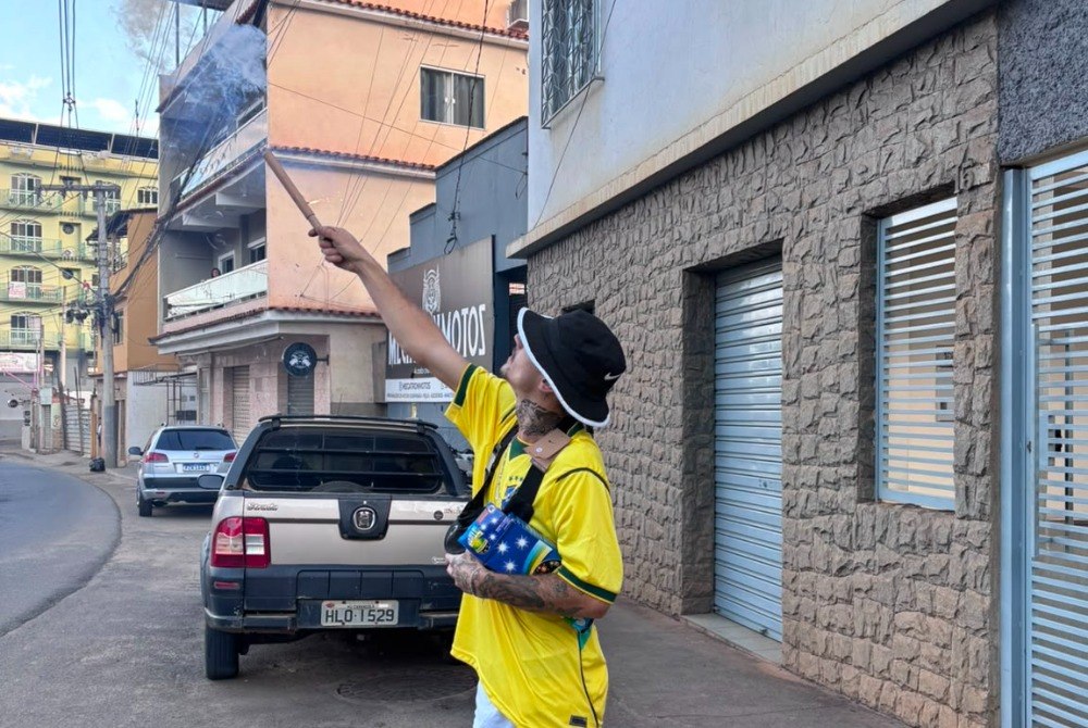 Moradora flagra queima ilegal de fogos em Carangola e aciona o Jornal O Impacto em tom de den�ncia