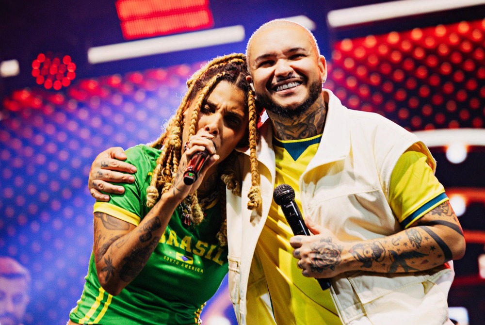 Imagem da Not&iacute;cia Suel lota FanFest em Maca� e bate recorde de p�blico no Amanda em Casa na Copa