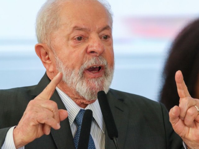 Aprovao do governo Lula oscila para baixo e vai a 40,6%, diz pesquisa
