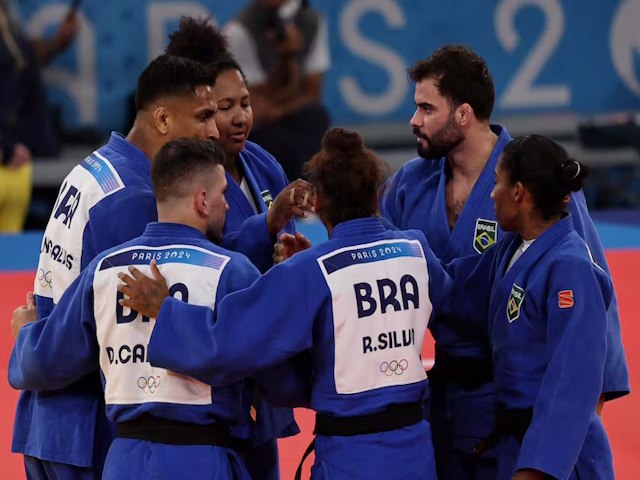 Brasil vai lutar pelo bronze no jud por equipes