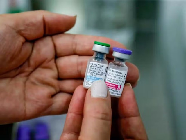 Juiz de Fora inicia aplicao da 2 dose da vacina contra a dengue em crianas e adolescentes