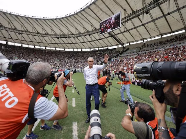 Tite apela at a Silvio Santos para explicar vexame. Flamengo est se cansando das desculpas