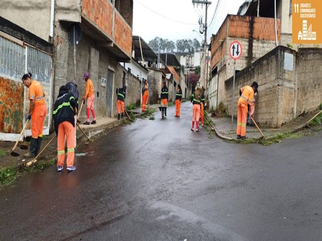 15 bairros foram atendidos com servio de capina na ltima semana