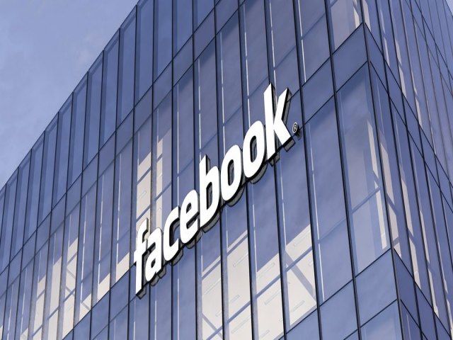 Facebook deve mudar de nome após polêmicas e focar no metaverso
