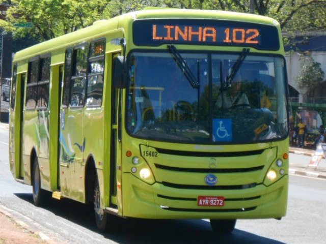 Viao Santa Clara oferece melhor proposta de preo na licitao dos transportes de Foz do Iguau