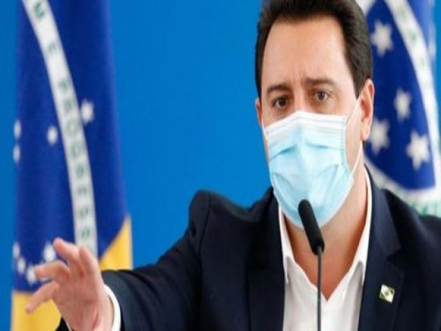 Governador sanciona lei que flexibiliza uso de máscaras; decreto libera uso em espaços abertos