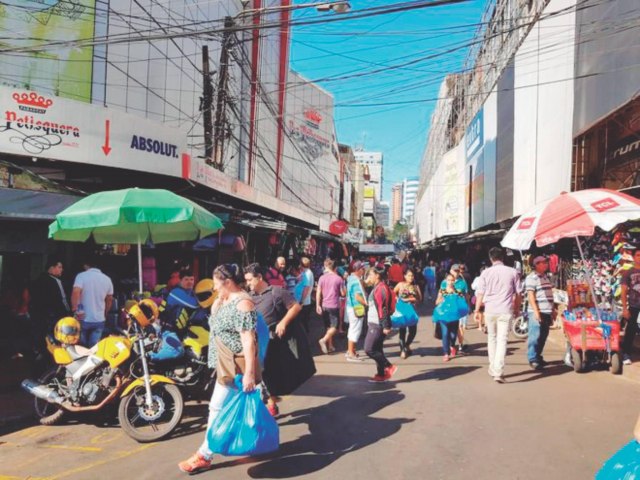 Brasileiros devem lotar lojas de Ciudad del Este durante feriadão