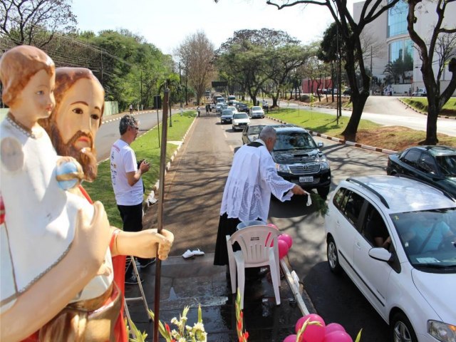 Dia de São Cristóvão será celebrado com missa, carreata e benção de veículos em Foz