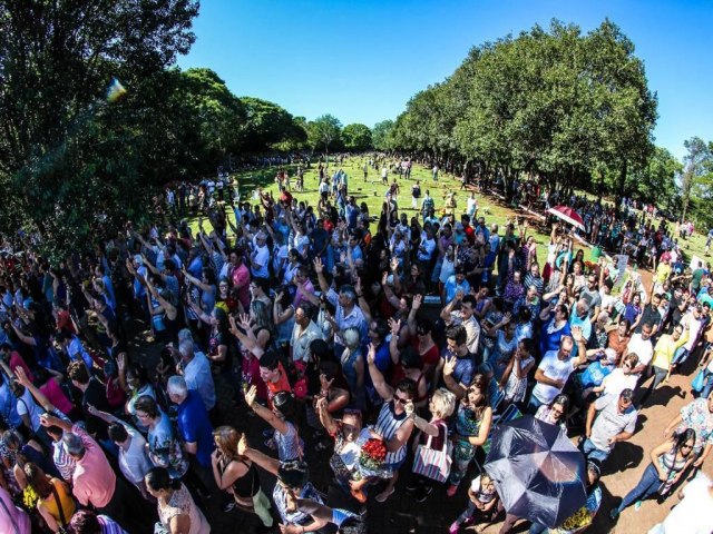 Reformas em jazigos dos cemitrios de Foz podem ser feitas at dia 28 de outubro