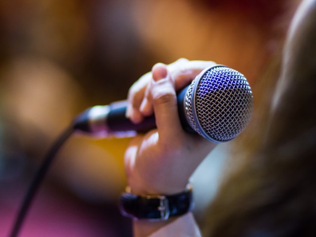 Comiss�o vai rever fiscaliza��o e regras para m�sica ao vivo na cidade
