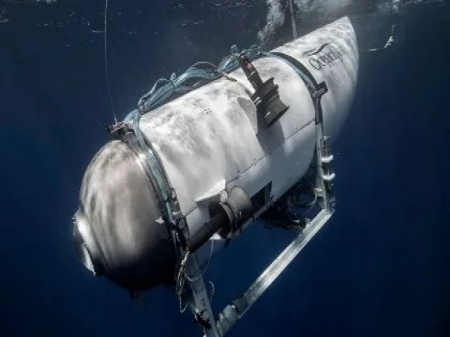 Submarino desaparecido fica sem oxignio, aps tempo estimado pelas autoridades esgotar