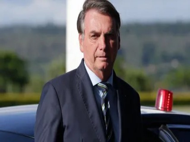 Bolsonaro chega  PF para depor sobre suposta trama golpista