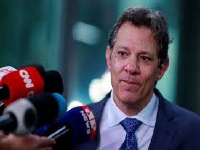 Aliados veem ?pior semana? do governo e cobram Lula a arbitrar presses e ?guerra? contra Haddad