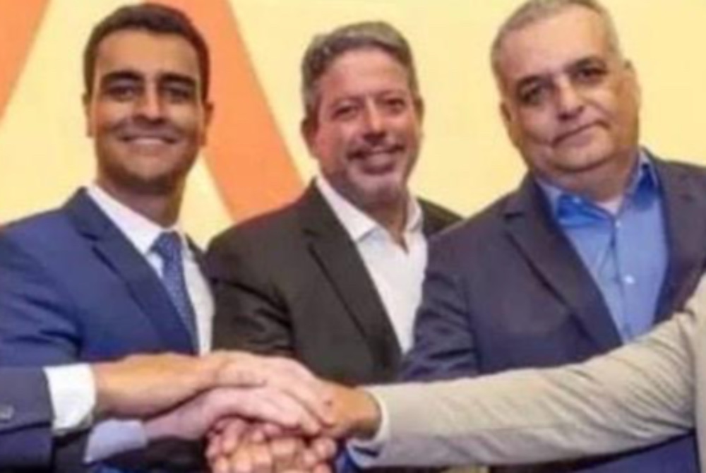 DO PL AO PT: JHC BUSCA APOIO EM TODOS OS CAMPOS ACUMULA IMPASSES E V� CRESCER O RISCO DE ISOLAMENTO POL�TICO