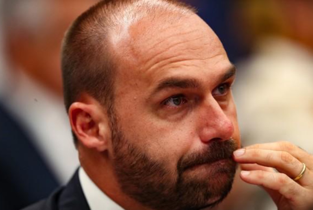 STF condena Eduardo Bolsonaro por tentar interferir em a��o da trama golpista e ex-deputado fica fora das elei��es por at� 12 anos