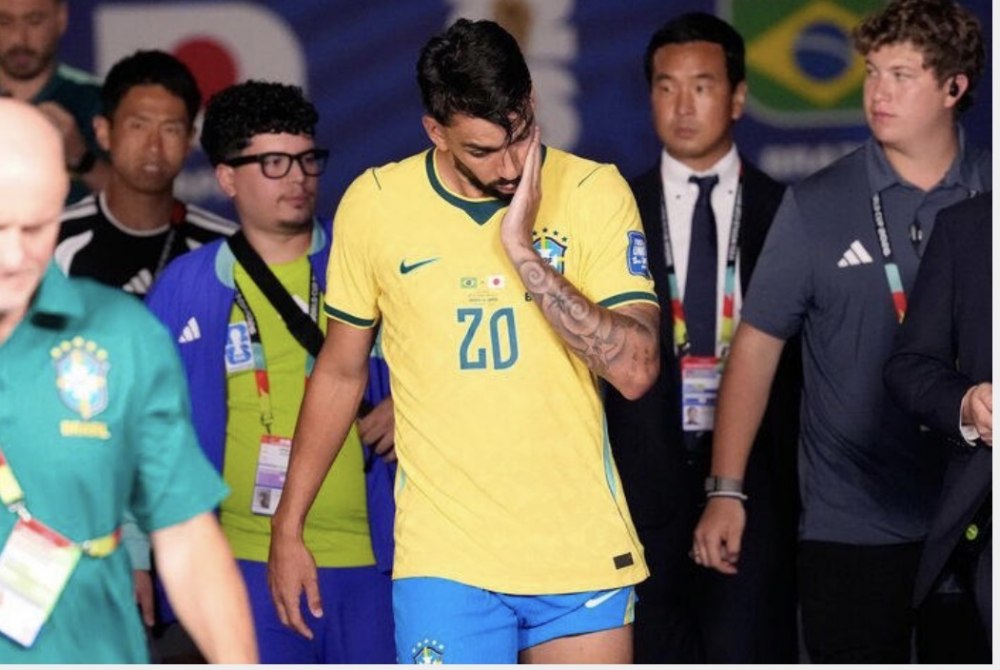 Les�o de Paquet� preocupa a Sele��o Brasileira e pode tir�-lo do restante da Copa do Mundo