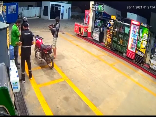 Posto de combustveis  assaltado em cajazeiras Paraba