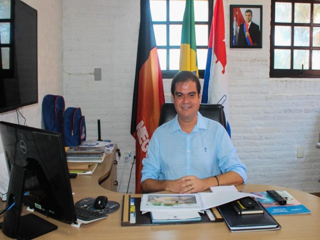 Mersinho Lucena assume interinamente a Prefeitura Municipal de Cabedelo